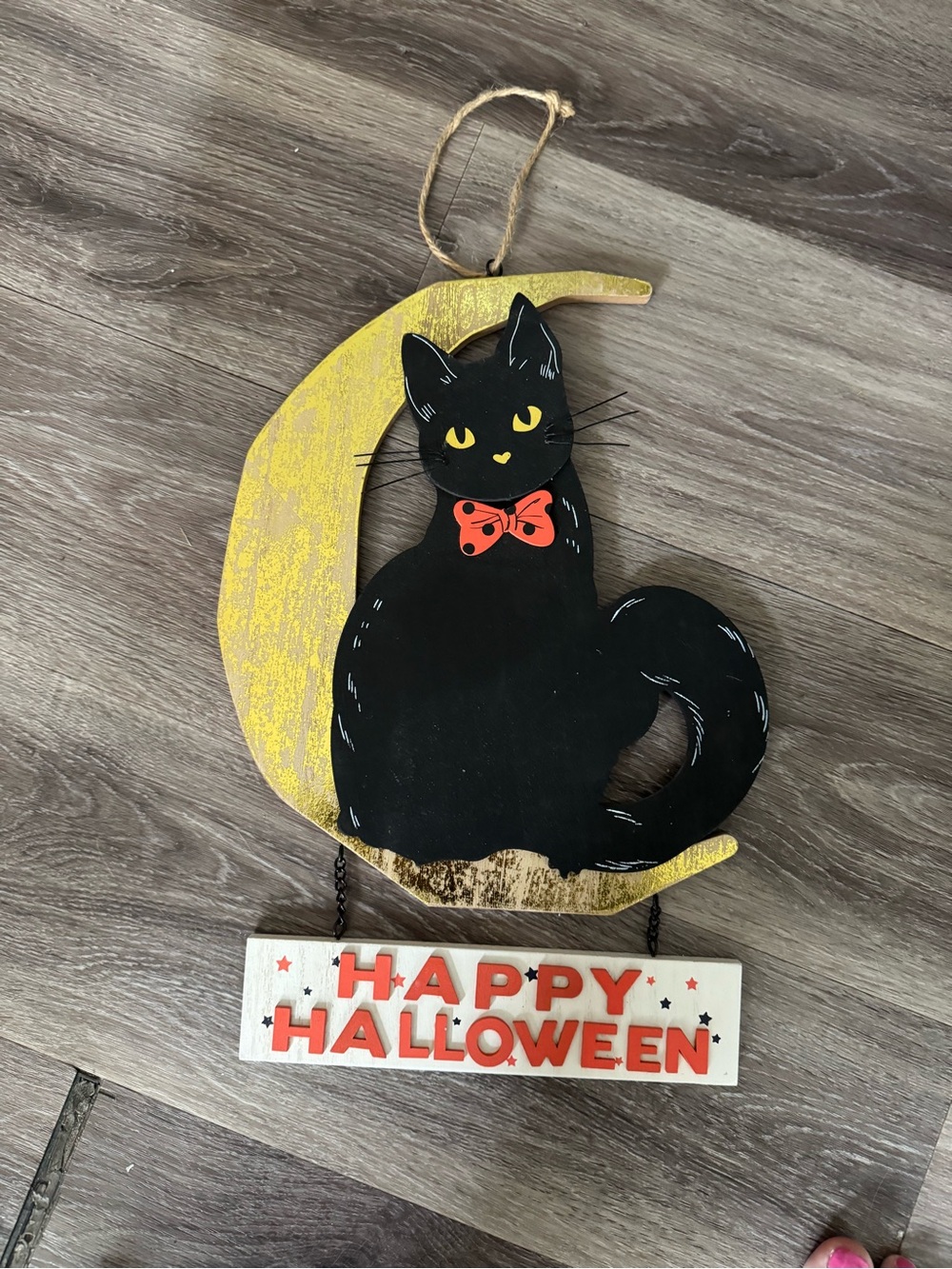 Halloween Black Cat Wall decor - Yellow Moon, Red Bow from kohls - whiskers move